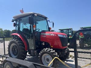 รถแทรกเตอร์แมสซีย์เฟอร์กูสัน รุ่น 1735M สีแดง ขับเคลื่อน 4 ล้อ ระบบเกียร์  สำหรับงานเกษตร - Product Image 3