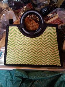 กระเป๋าหญ้าทะเลพร้อมที่จับจากเวียดนาม - Product Image 5