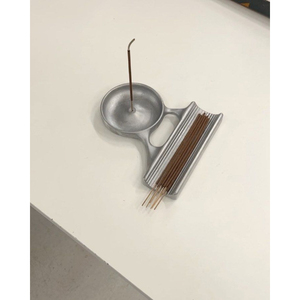 Vintage Iron Metal Palo Santo Holder With Geometric Pattern For Home Fragrance Spiritual <b>Smudge</b> <b>Stick</b> Incense Holder - Product Image 4