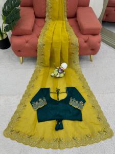 Ensemble de saris en soie croquante royale Fil et séquence traditionnels Artisanat Mon Banglori Chemisier en soie avec doublure intérieure - Product Image 2