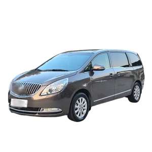 Camioneta Usada 2024, 4.1-6L Gasolina, 258 HP, V6, Automática, Volante a la Izquierda, Asientos de Cuero, Rines R18, Edición Deluxe Premium - Product Image 3