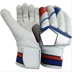 ถุงมือลูกบอลคริกเก็ตสีขาวคลาสสิกสำหรับการแสดงรอบ - Product Image 6