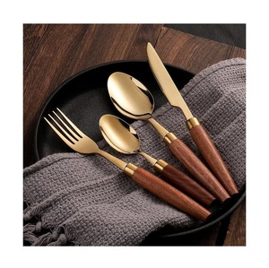 Juego de Cubiertos con Mango de Madera, Cubiertos de Acero Inoxidable, Cubiertos Modernos y Lujosos con Mango de Madera Grueso - Product Image 1