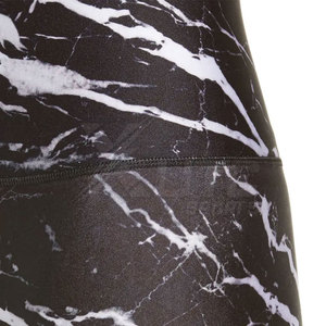 Legging de yoga pour femme grande taille, taille mi-haute, motif uni, écologique, qualité supérieure, idéal pour l'entraînement en salle de sport et la course à pied - Product Image 5