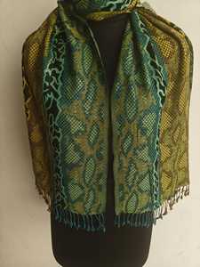 Izzu ผ้าคลุมไหล่สตรีผ้านิ่มผ้าแจ็คการ์ดผ้านุ่มแห้งเร็วดีไซน์ใหม่ - Product Image 4