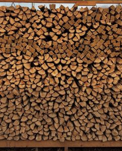 High Quality Dried Square Red Oak Ash Pine Birch Firewood <b>Logs</b>. - Product Image 1