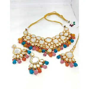 Juego de Collar Meenakari Chapado en Oro de 18K con Dibbi Kundan Multicolor Sin Cortar, Joyería Cultural Coleccionable - Product Image 5