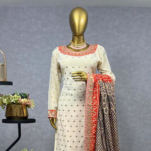 Nuevo diseñador Faux Georgette Heavy Multi Thread bordado Badla Work Top Palazzo con trabajo de secuencia e impresión digital Dupatta - Product Image 1