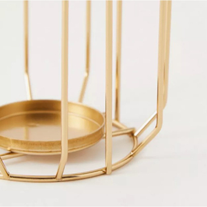 Magnifique brûleur à huile en fil métallique doré avec bol en verre pour purifier l'air et apporter une touche de fraîcheur pour la maison, l'hôtel, la salle de bain. - Product Image 2