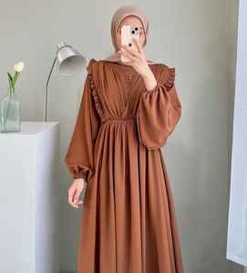 Abaya décontractée de Dubaï en coton respirant Style modeste Taille naturelle pour le confort de tous les jours Abaya de soirée formelle Tissu satiné - Product Image 1