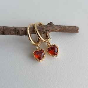 Pendientes de Botón con Dije de Corazón de Granate Rojo, Plata de Ley 925 con Baño de Rodio, Joyería Clásica de Lujo para Regalo - Product Image 5