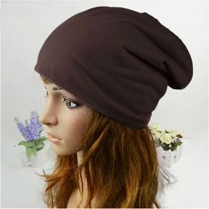 Bonnet jacquard avec logo personnalisé 100% chapeau d'hiver doublé de satin acrylique pour unisexe manchette épaisse accessoires d'hiver chauds pour vêtements de plage - Product Image 3