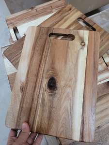 Elegantes bloques de cortar de madera para uso en la cocina 35x25x1,3 cm Durable Fácil de limpiar No tóxico Apto para lavavajillas Hecho en Vietnam - Product Image 3