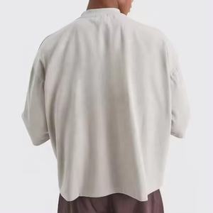 Camiseta de Hombre de Alta Calidad con Logotipo Personalizado, Impresión DTG en Pantalla, 100% Algodón, 240 GSM, Hombros Caídos, Corte Recto, Estilo Oversize - Product Image 2