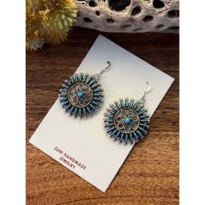 Pendientes Colgantes de Plata de Ley y Turquesa Philander Gia con Diseño Floral para Regalo - Product Image 4