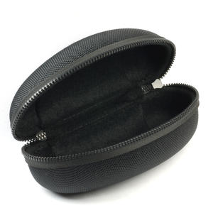 Vente en gros de lunettes de sport classiques en EVA noir étui à lunettes de soleil - Product Image 2