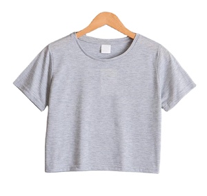 เสื้อยืดเอวลอยคอกลมผู้หญิงผ้าคอตตอน100% ระบายอากาศได้ดีเป็นมิตรกับสิ่งแวดล้อมสีพื้นพิมพ์ลายพัฟถัก - Product Image 1