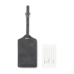 Étiquettes de bagages personnalisées en PU Breeze avec kits de voyage et gadgets sur mesure - Product Image 1