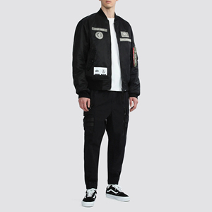 Top vente hommes col montant Bomber veste couleur unie léger hiver saison prix de gros Type de motif lettre Nylon - Product Image 3