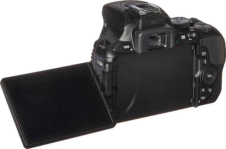 D5600 DX-format Digital SLR Body DX-format Digital SLR w/ AF-S DX NIKKOR 18-140mm f/3.5-5.6G ED VR