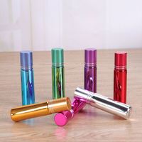 Hochwertige Luxus 10ml leere runde bunte Parfüm ätherische Öl flasche galvani sierte Glas walzen flasche mit Stahlkugel