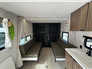 Nouvelle caravane de camping F-o-r-e-s-t R-i-v-e-r F-s-x 260RTK 2026 à vendre - Product Image 4