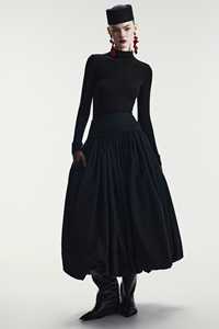 High Quality <b>Black</b> Orchid <b>Skirt</b> for <b>Women</b> Elegant Casual Style ODM Services Anti-Static Bubble Hem Shape Made in Vietnam - Product Image 5