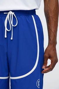 Pantalones cortos holgados informales de alta calidad para hombre de poliéster liso a la moda de calidad superior al por mayor - Product Image 5