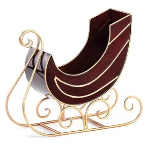 Traîneau de décoration de Noël en métal de couleur dorée de haute qualité pour décor de table Traîneau de Noël en métal vintage - Product Image 5