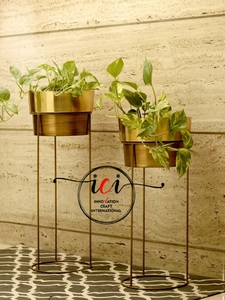 Jardinières murales martelées en fer personnalisables de vente chaude avec finition unique sur support pour la décoration de mariage - Product Image 5