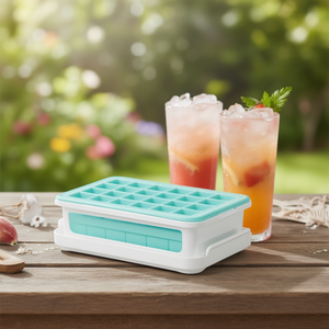 Bandeja para Cubitos de Hielo OXO de 48 Unidades para Servir y Enfriar Bebidas - Product Image 3