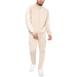 Vêtements de sport pour hommes au design personnalisé en gros Ensemble de survêtements de sports d'hiver Survêtement de sport pour hommes - Product Image 6