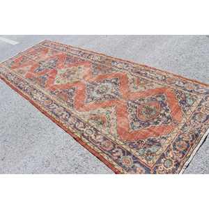 Tapis turc de 4,7 x 12,6 pieds, tapis vintage, tapis à carreaux rouges - Product Image 4