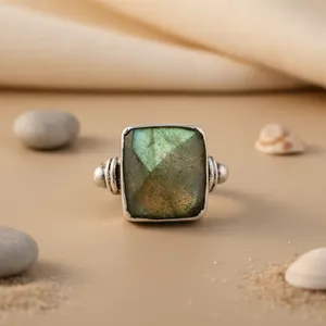 925 Silver <b>Labradorite</b> <b>Ring</b> for Women Gemstone Jewelry - Product Image 3