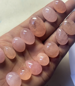 Forma libre Morganita Rosa Tamaño libre Forma ovalada Piedra preciosa Lisa Talla hecha a mano para hacer joyería de plata 925 de excelente calidad - Product Image 2