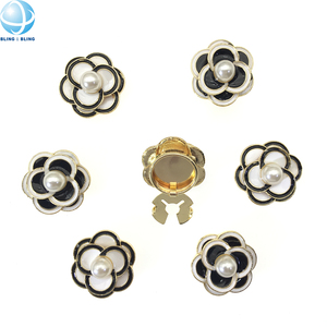 Couvertures de boutons en alliage de Zinc camélia en émail exquis <span class=keywords><strong>pour</strong></span> femmes chemise vêtement perle <span class=keywords><strong>bouton</strong></span> Clip bijou accessoires ornement - Product Image 2