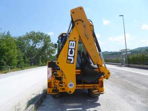 Retroexcavadora JCB 3CX USADA |   Cargadora de Ruedas con Motor de Alta Eficiencia en VENTA - Product Image 3