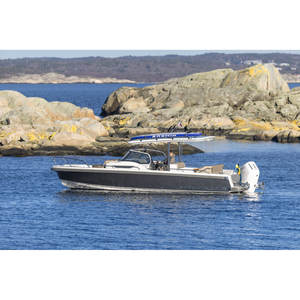 Nimbus Tender 9 (T9) Profesional, 9.35m de eslora, 2.95m de ancho, motor fueraborda de gasolina, 2 camas, 1 cabina - Product Image 6