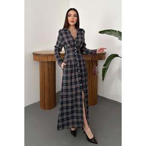 Robe midi plissée à carreaux en coton tissé 100% bleu marine pour l'automne - Taille naturelle - Product Image 2