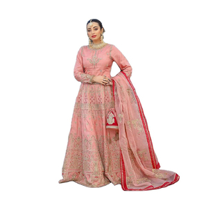 Últimos diseños de temporada de verano Mujeres Salwar Kameez Diseños Ladies Shalwar Kameez 2023 - Product Image 5