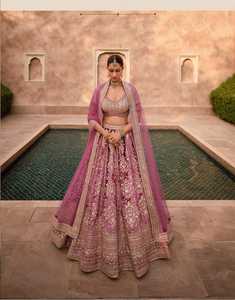 Nouvelle arrivée Lehenga Choli en soie avec dupatta, tenue de fête, de mariage, de mariée, design élégant pour femmes - Product Image 5
