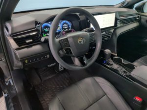 Toyota Camry XSE V4 2.5L FWD 2025 Usado en Buen Estado - Product Image 5