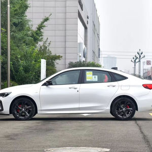 SAIC B-Uick Verano Pro GS 2024, Auto Híbrido Compacto de 4 Puertas y 5 Plazas, Color Blanco, con Celda de Combustible, Autonomía de 601-700 km, 200-250kW, Gran Venta - Product Image 2