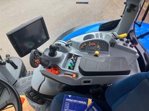 Bon prix Tracteur agricole New-Holland Faible consommation de carburant Tracteur New Hollands T6070 140CV Tracteur à roues Disponible en Autriche - Product Image 5