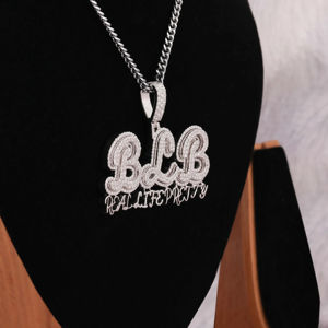 Colgante de Plata de Ley 925 Personalizado con Moissanita, Hecho a Mano, con Nombre Brillante en Estilo BLB, Joyería Corporal Hip Hop para Fiestas y Regalos - Product Image 5