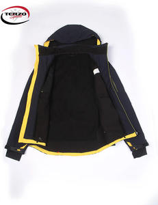 OEM Custom High Street Softshell Outwear Windbreaker <b>Jacket</b> for <b>Men</b> <b>Waterproof</b> Lightweight Breathable Outdoor for Winter - Product Image 2