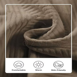 Survêtements d'entraînement d'hiver pour hommes, à capuche, couleur unie, en matière respirante, pour une mobilité flexible, tailles personnalisées, vente en gros - Product Image 5