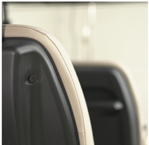 Carritos de golf de lujo personalizables al mejor precio, de 2, 4, 6 y 8 asientos, con suspensión avanzada y almacenamiento adicional para hoteles y comunidades. - Product Image 1