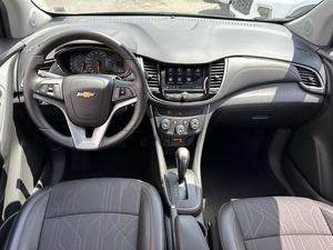 2022 C-h-e-v-r-o-l-e-t T R A X LT AWD con bajo kilometraje y precio asequible en stock listo para su envío - Product Image 5