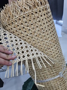 Rouleau de sangle de canne en rotin tissé à hexagone naturel pour les meubles et les applications agricoles - Product Image 4